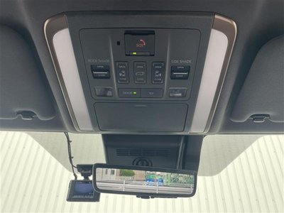 2025 Toyota ALPHARD — миниатюра 11