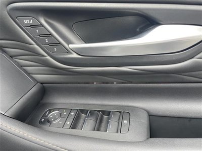 2025 Toyota ALPHARD — миниатюра 16