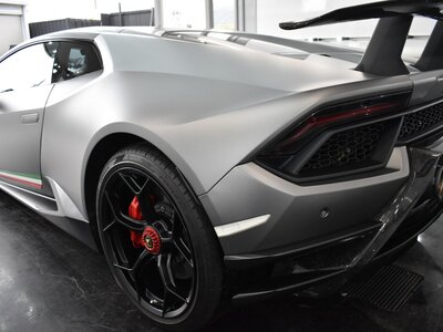 LAMBORGHINI HURACAN - 4