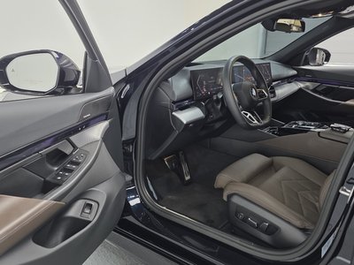 BMW 5 SERIES - 10