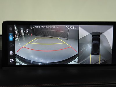 2021 Genesis GV70 — миниатюра 20