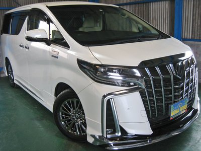 TOYOTA ALPHARD - 1