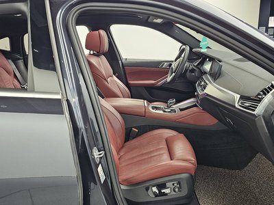 2020 BMW X6 缩略图 17