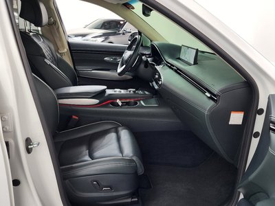 2022 Genesis ELECTRIFIED GV70 — миниатюра 16