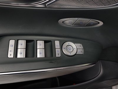 2022 Genesis ELECTRIFIED GV70 — миниатюра 32