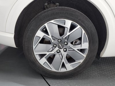 GENESIS ELECTRIFIED GV70 - 6