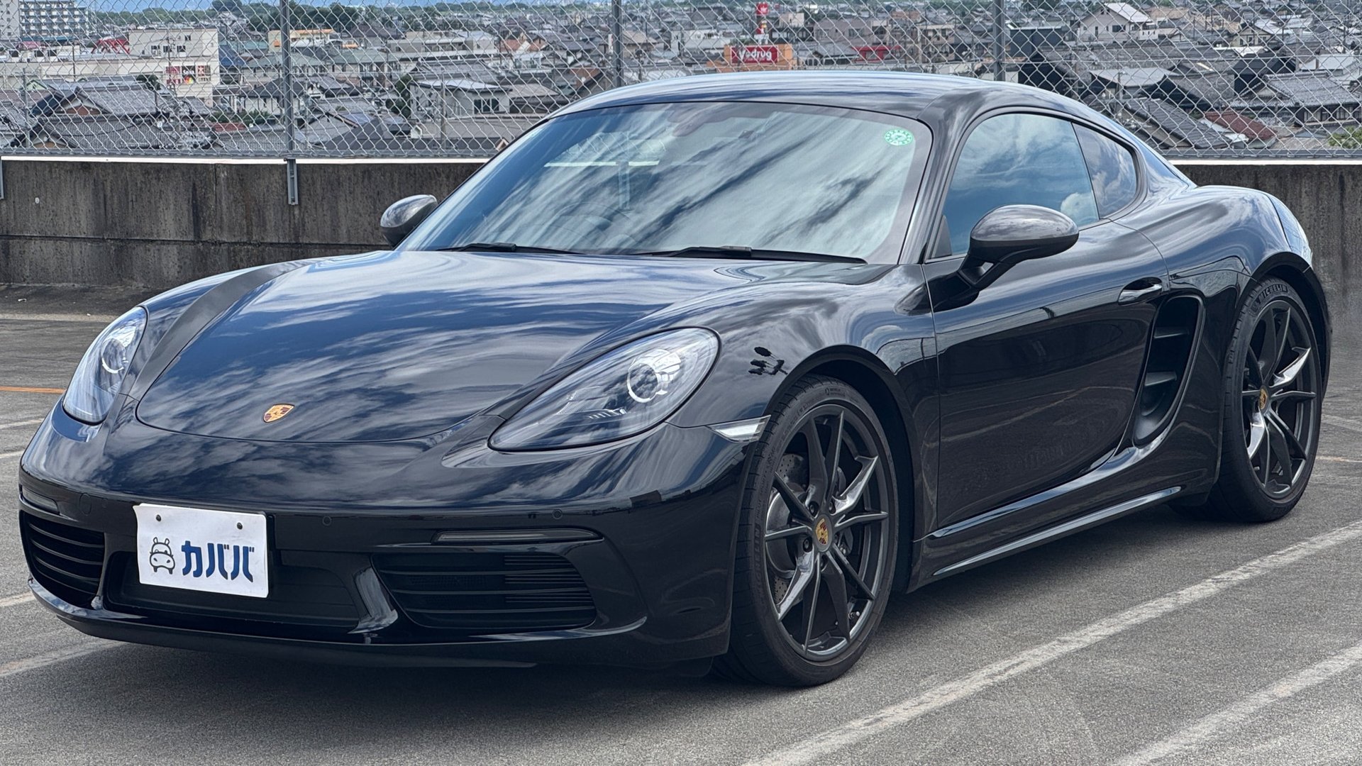 PORSCHE 718 CAYMAN T - View 1