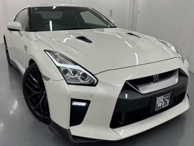 NISSAN GT-R - 10