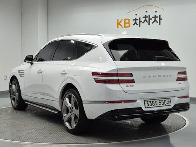 صورة 4 لـ 2020 Genesis GV80