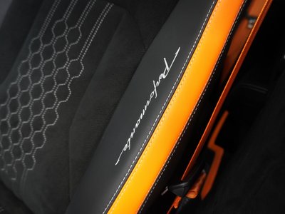 صورة مصغرة 61 لـ 2023 Lamborghini URUS