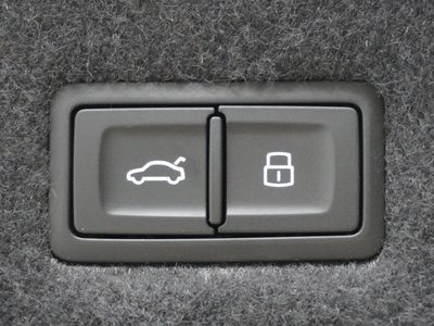 صورة مصغرة 79 لـ 2023 Lamborghini URUS