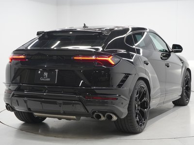 2023 Lamborghini URUS — фото 5