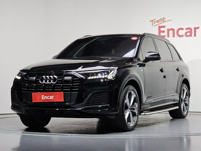 AUDI Q7 - 1