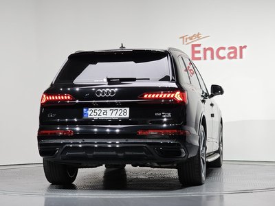AUDI Q7 - 4