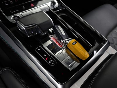 AUDI Q7 - 9