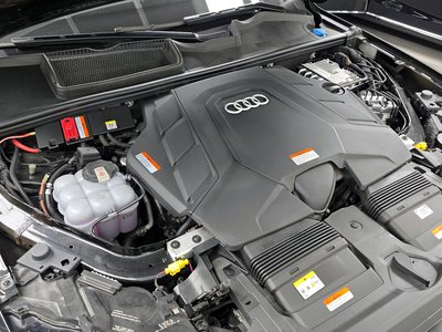 AUDI Q7 - 7