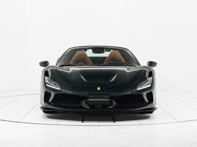 FERRARI F8 - 5