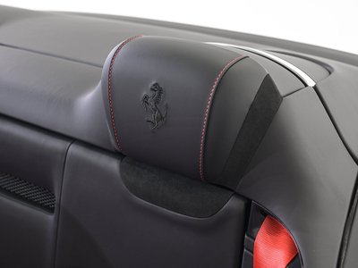 صورة مصغرة 28 لـ 2026 Ferrari ROMA SPIDER