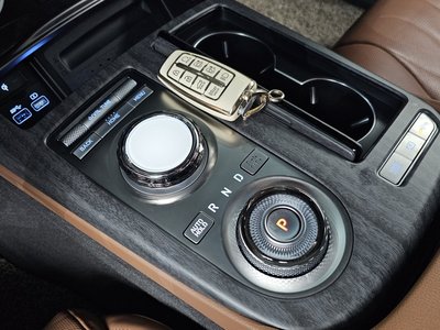 GENESIS G80 (RG3) - 9