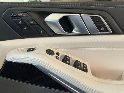 BMW X7 - 8