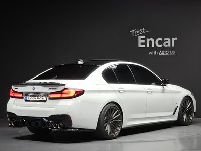 BMW 5 SERIES - 4