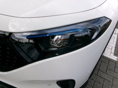 MERCEDES-BENZ EQB - 3