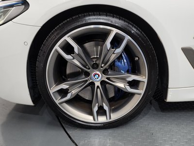 صورة 6 لـ 2021 BMW 5 SERIES