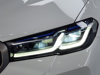 صورة 9 لـ 2021 BMW 5 SERIES