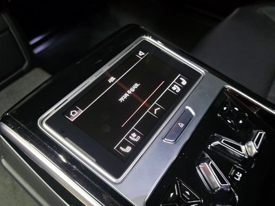 2021 AUDI A8 — миниатюра 17