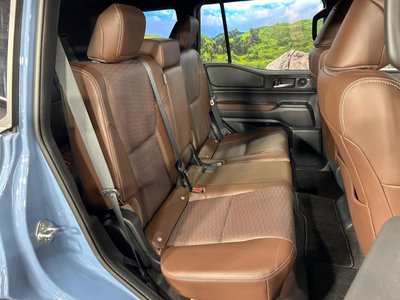 TOYOTA LAND CRUISER 250 - 8