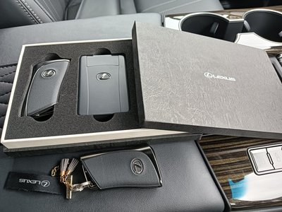 صورة مصغرة 37 لـ 2023 Lexus LX