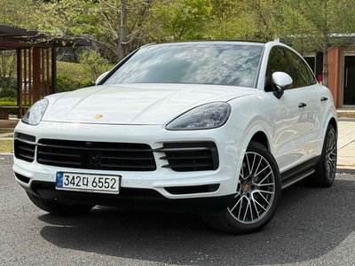 PORSCHE CAYENNE - 1