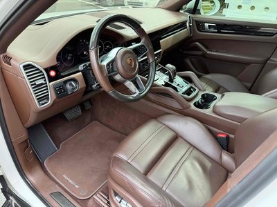 PORSCHE CAYENNE - 5