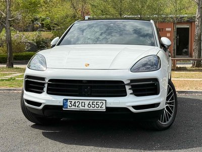 PORSCHE CAYENNE - 4