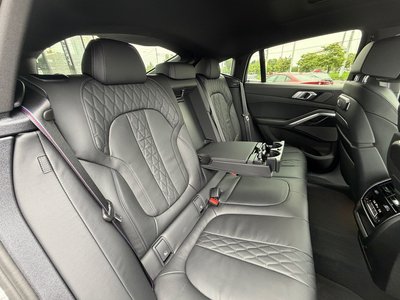 صورة مصغرة 30 لـ 2025 BMW X6