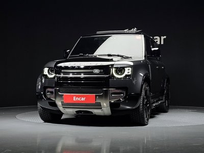 LAND ROVER DEFENDER - 2