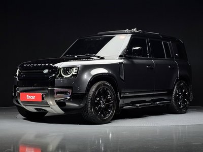 LAND ROVER DEFENDER - 1