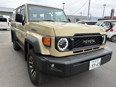 TOYOTA LAND CRUISER - 5