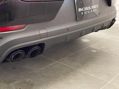 PORSCHE CAYENNE - 10