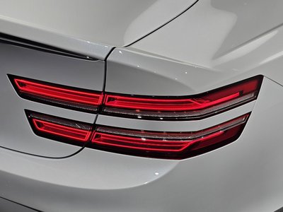 صورة 10 لـ 2025 Genesis G80 (RG3)