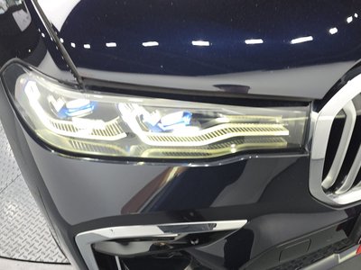 BMW X7 - 9