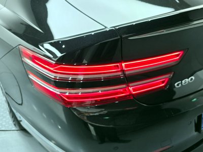 GENESIS G80 (RG3) - 10