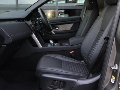 2025 LAND Rover DISCOVERY SPORT photo 6