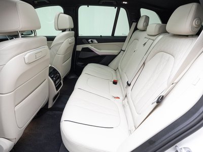 2026 BMW X5 — миниатюра 11