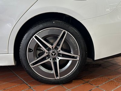 MERCEDES-BENZ C-CLASS - 6