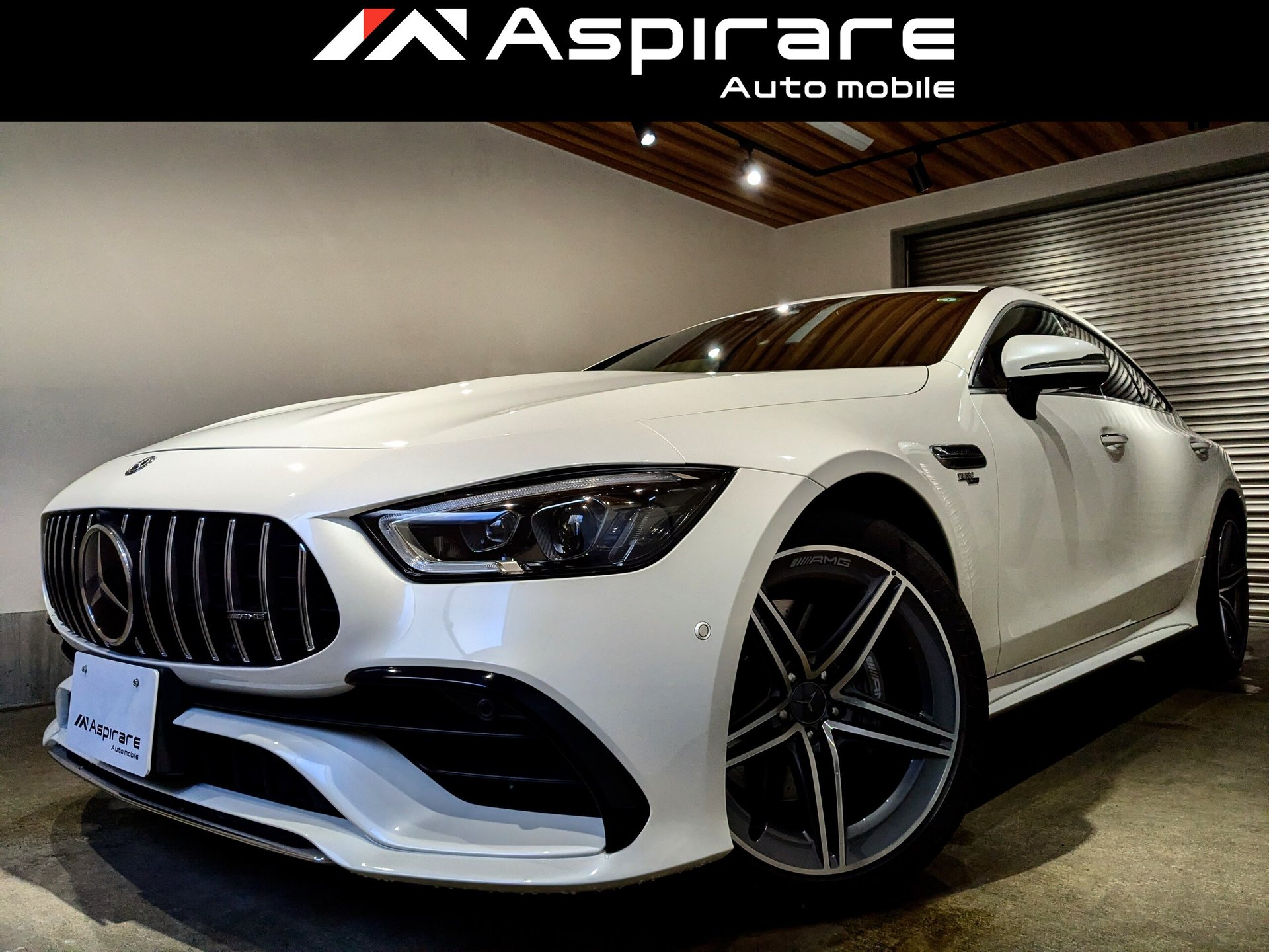 MERCEDES-BENZ GT AMG - View 1