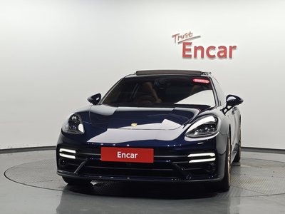 صورة 3 لـ 2022 Porsche PANAMERA