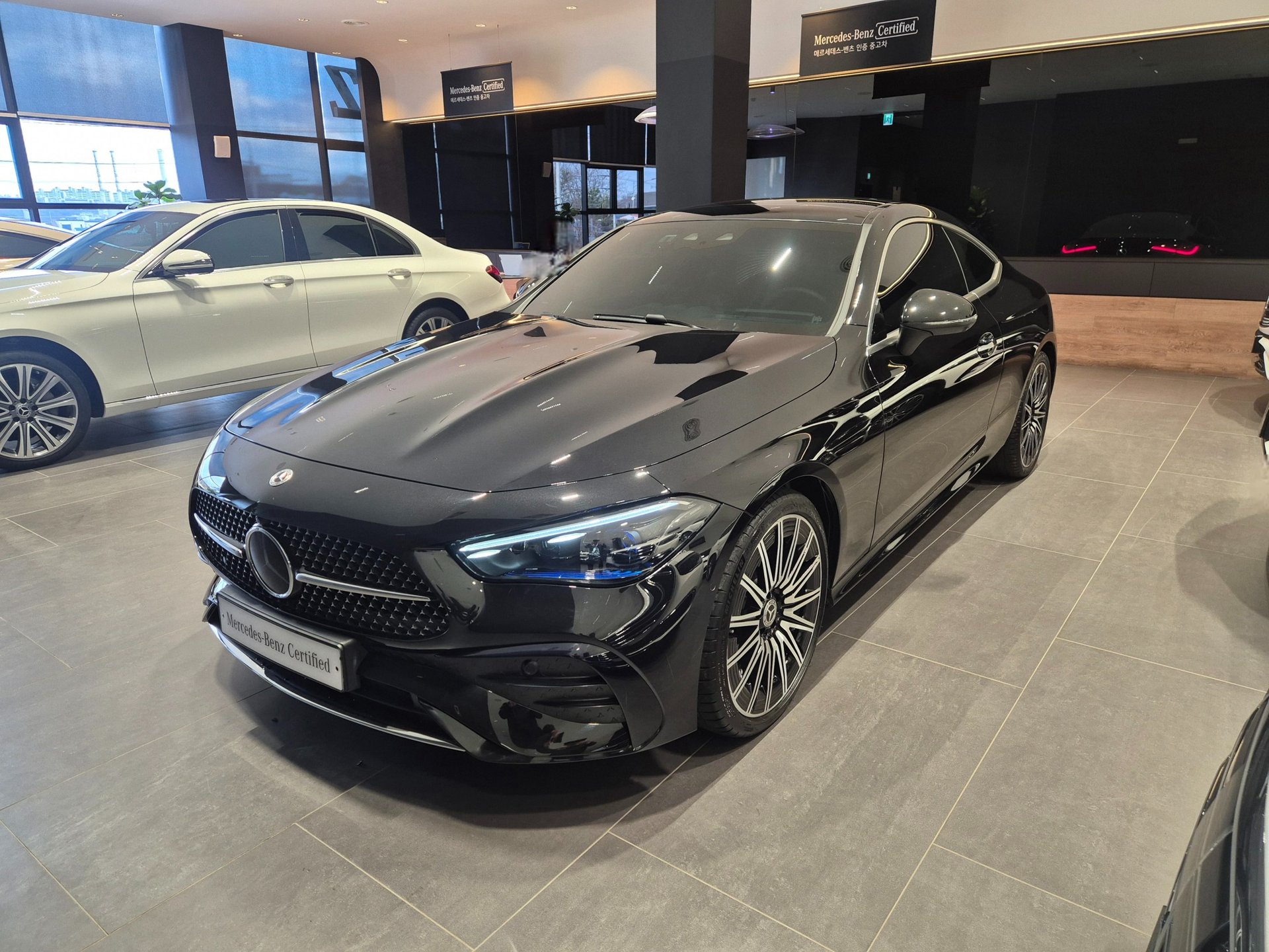 MERCEDES-BENZ CLE - View 1