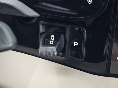 2021 Porsche TAYCAN — миниатюра 12