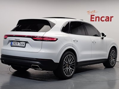 صورة 4 لـ 2020 Porsche CAYENNE